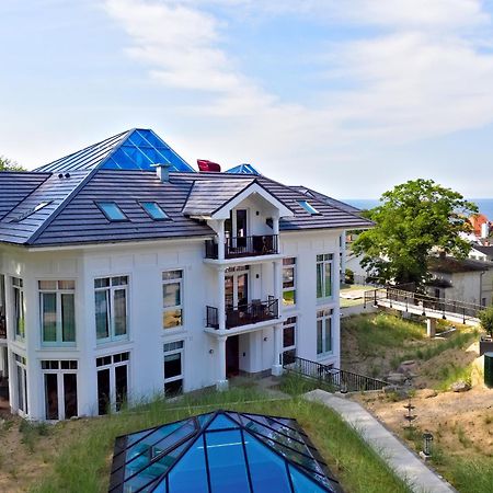 Meeressterne Schlossappartements Heringsdorf Buitenkant foto