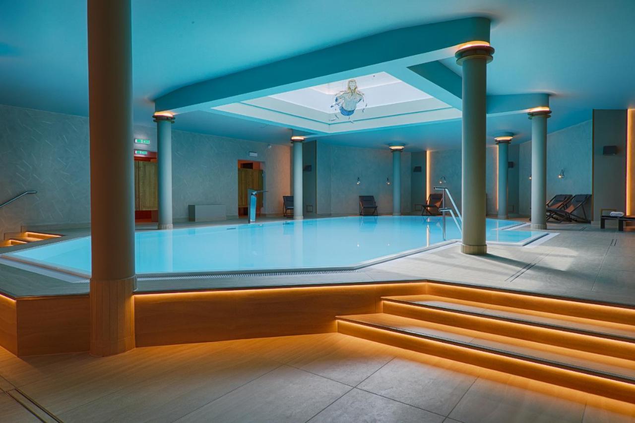 Meeressterne Schlossappartements Heringsdorf Buitenkant foto